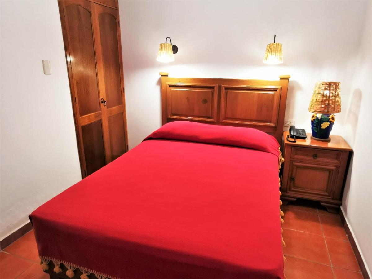 Hotel Casa De La Tia Tere Oaxaca Экстерьер фото